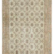 Hand-knotted vintage turkish beige carpet 200 cm x 291 cm - 36628