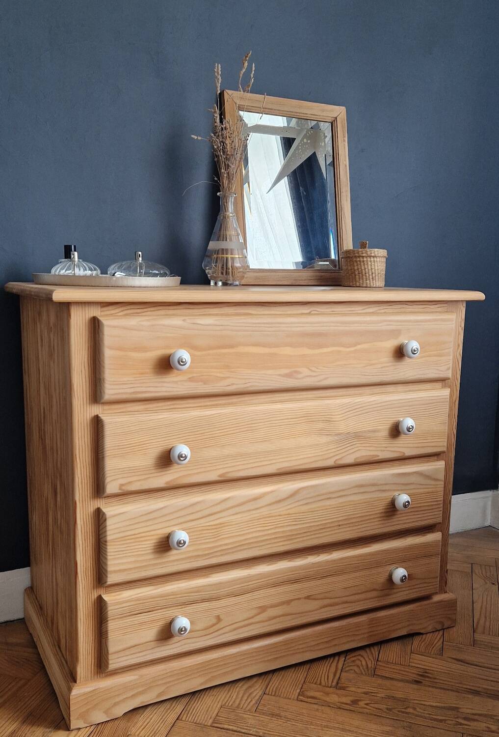 4 drawer chest of drawers