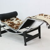 Chair long "LC4" Le Corbusier, Cassina Edition, Ponyskin.