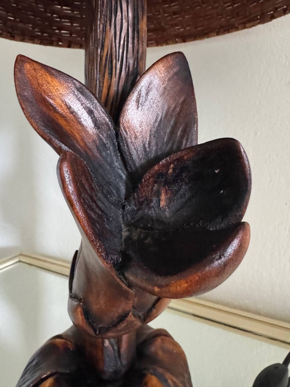 Floral carved wood lamp from the 60s