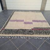 Handmade natural wool Berber rug size 1.5/2.5 m