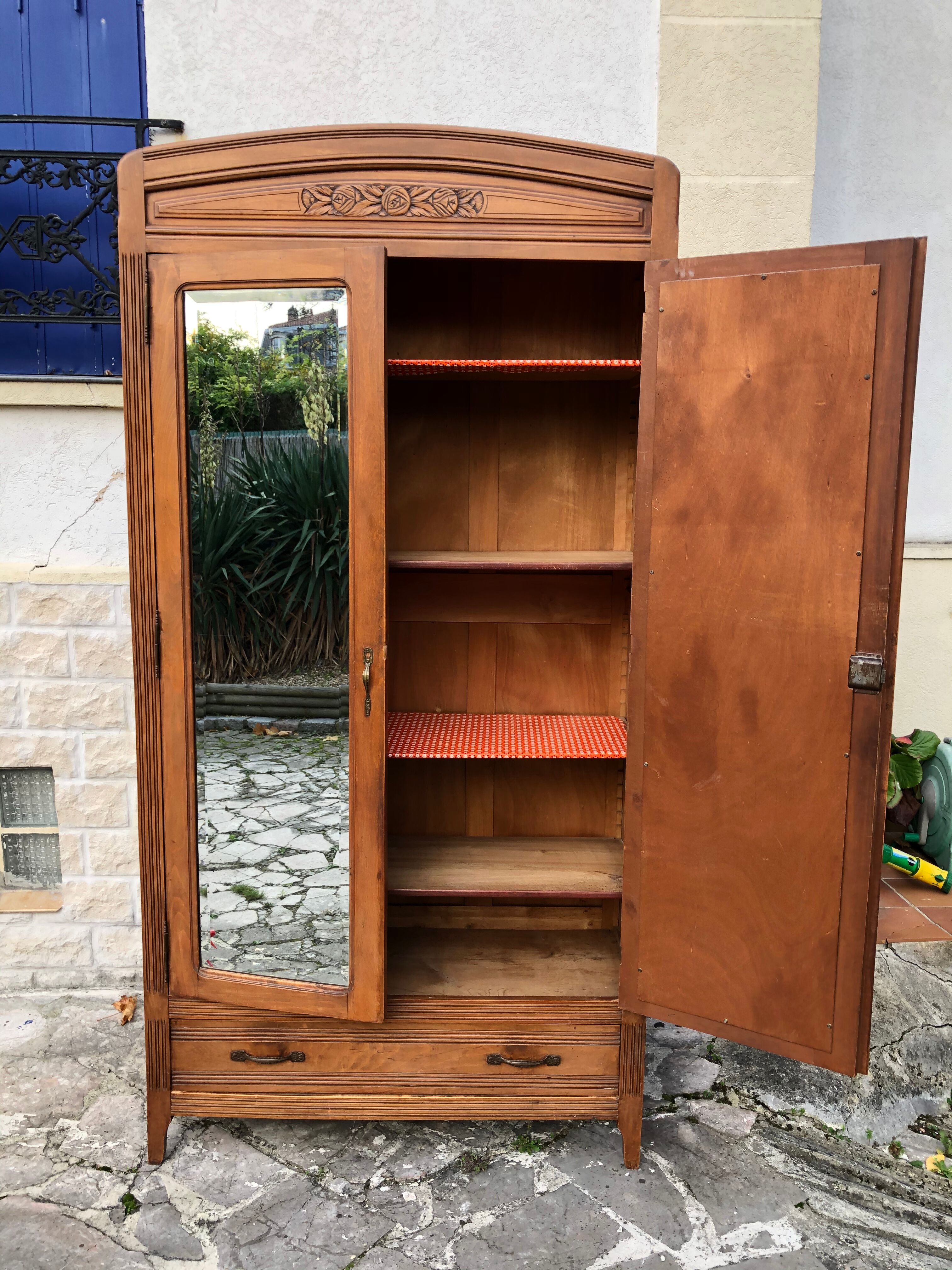 Parisian hotel wardrobe