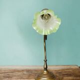 Lampe de table portugaise en verre tulipe verte des années 1930