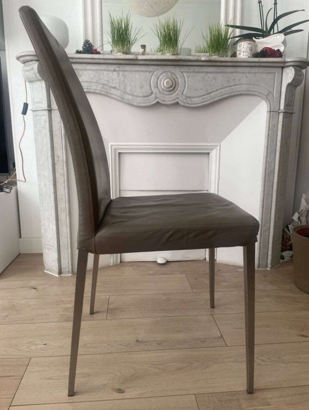 Dining chairs BoConcept taupe leather