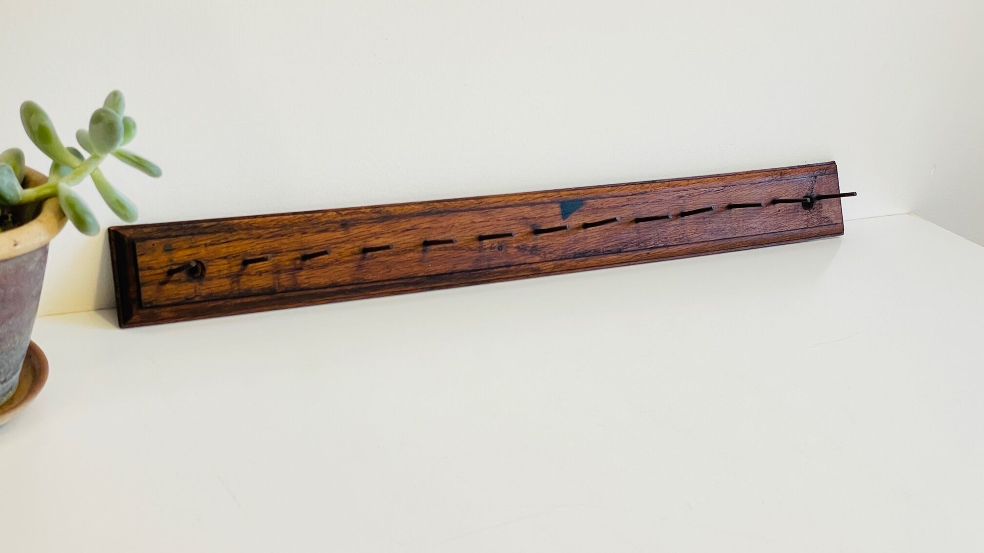 Workshop coat rack in solid oak