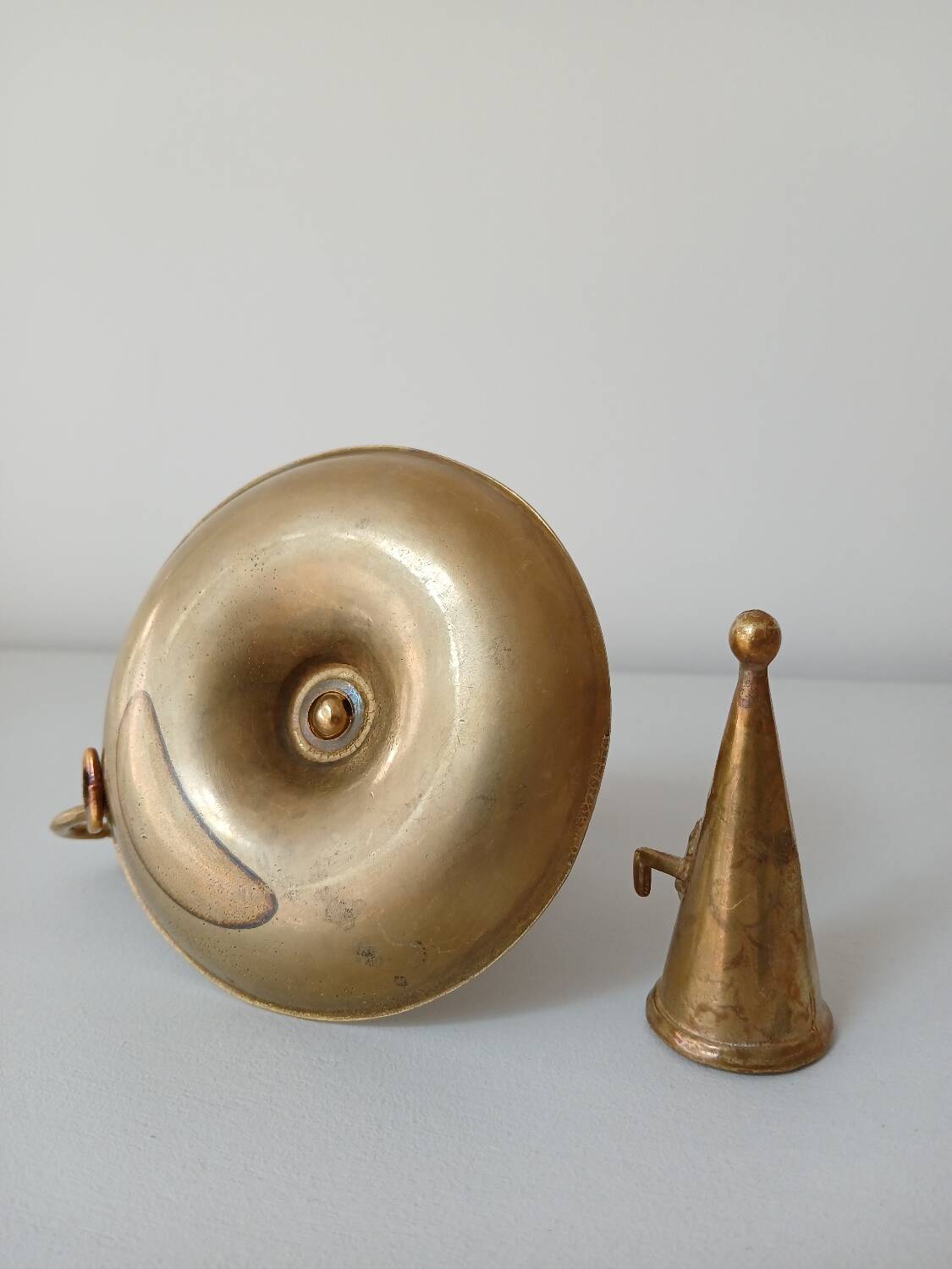 Set of 2 brass cellar rat candlesticks