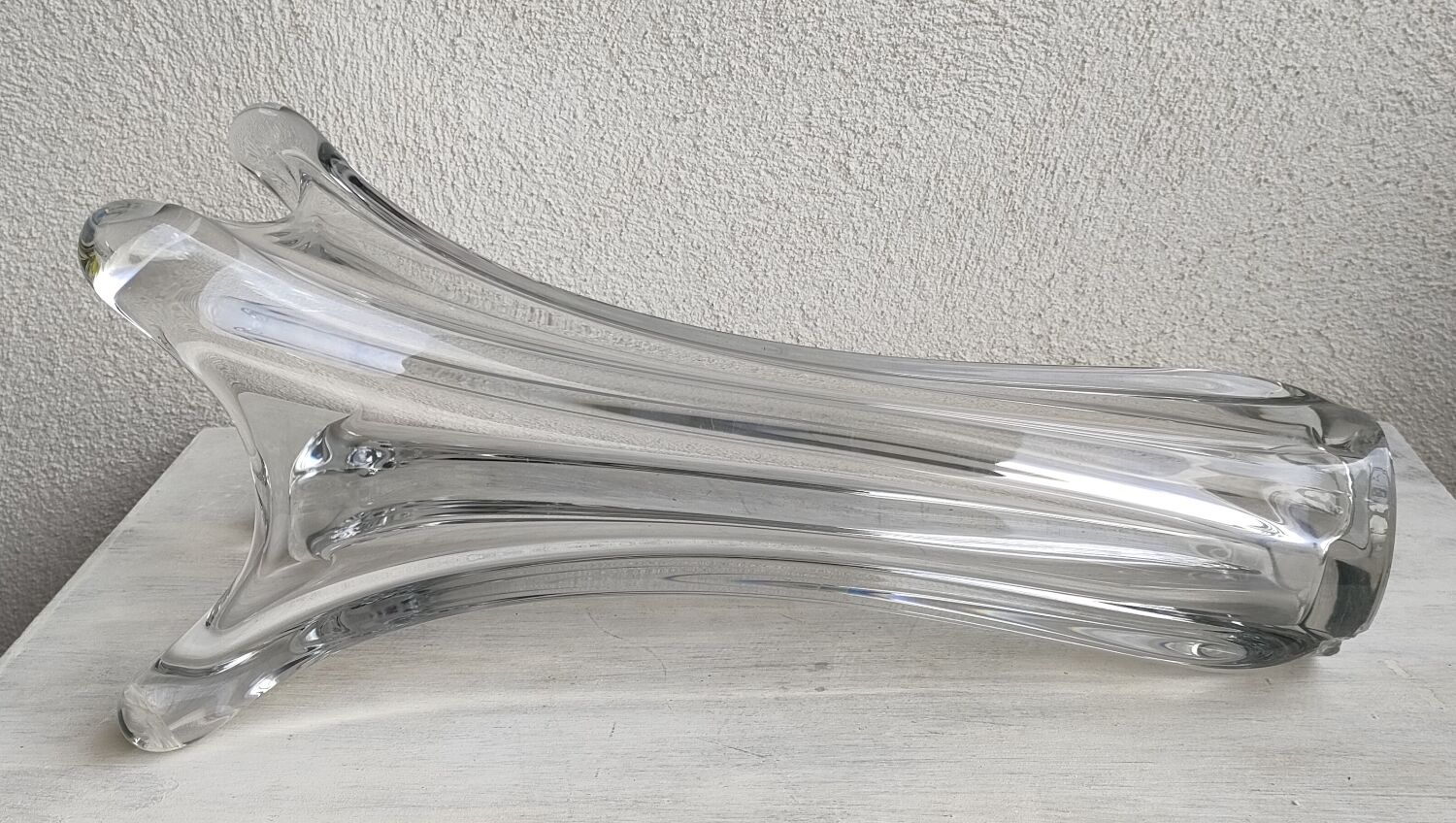 Crystal tulip vase
