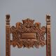 Chaise baroque ancienne en noyer sculpté, XVIIe siècle