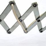 Zig zag style workshop accordion Wall lamp