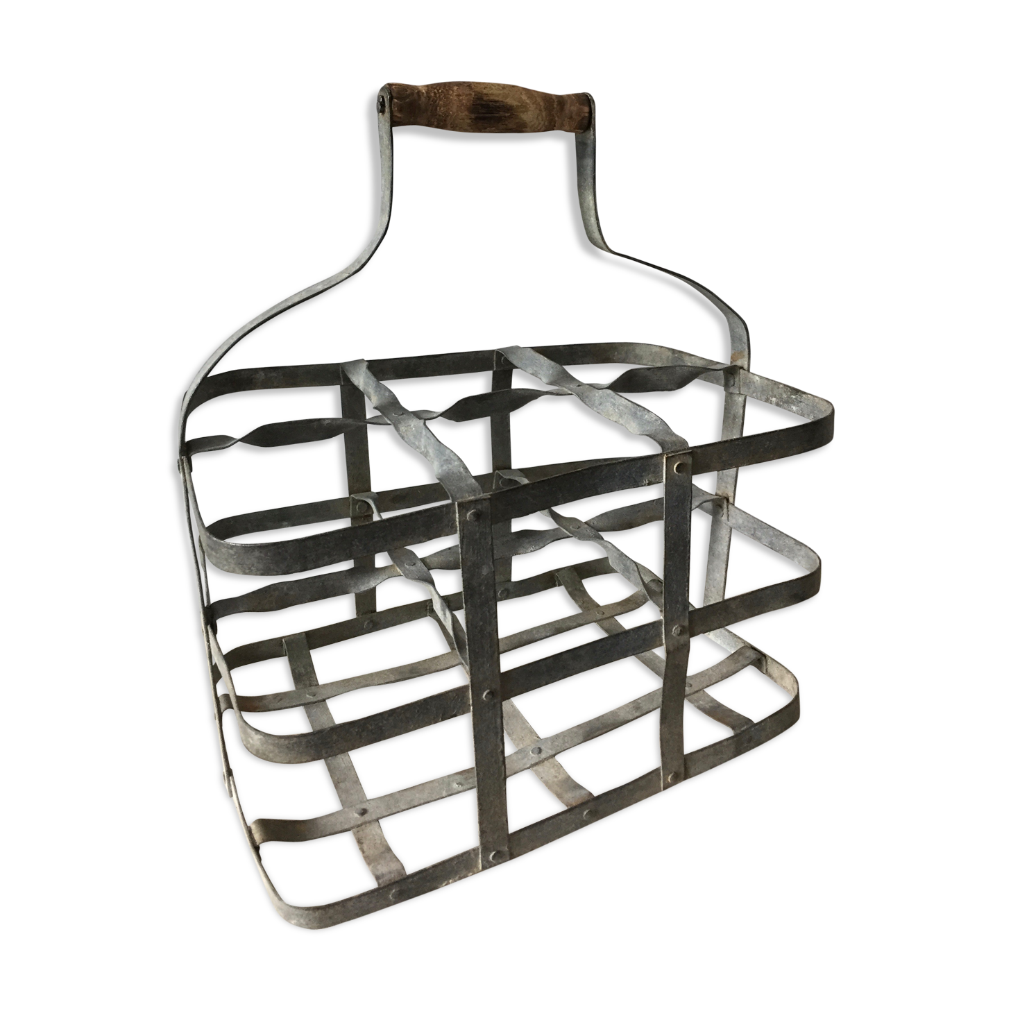 Zinc bottle locker, called "6 holes"