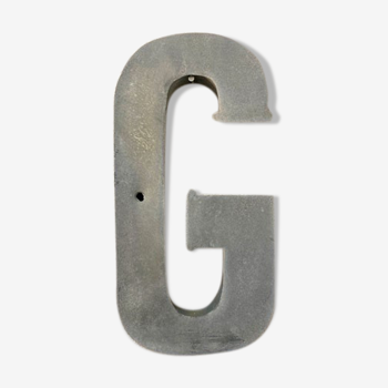 Zinc "G" sign letter