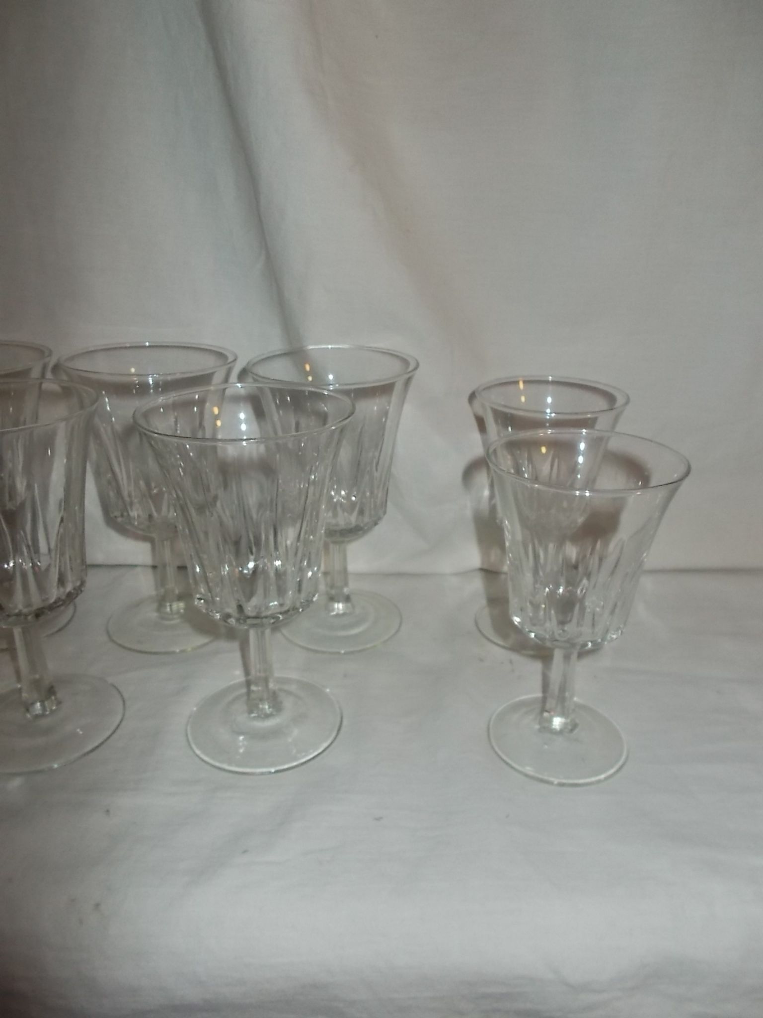 Lot 7 verres ancien sur pied