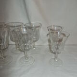 Lot 7 verres ancien sur pied