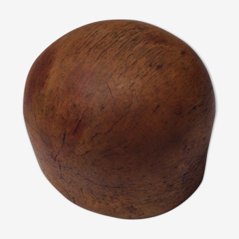 Forme a chapeau ancienne en bois