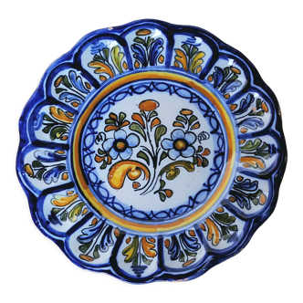 Spanish glazed stoneware talavera plate