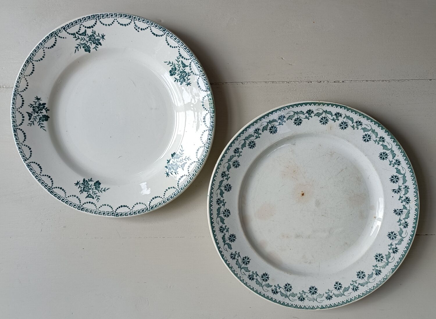 2 plates earth of iron Saint Amand and Moulin des Loups