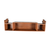 Carpenter's shelf