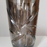 Vase en cristal gris argenté