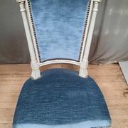 Chaise  tapissée style Louis XVI