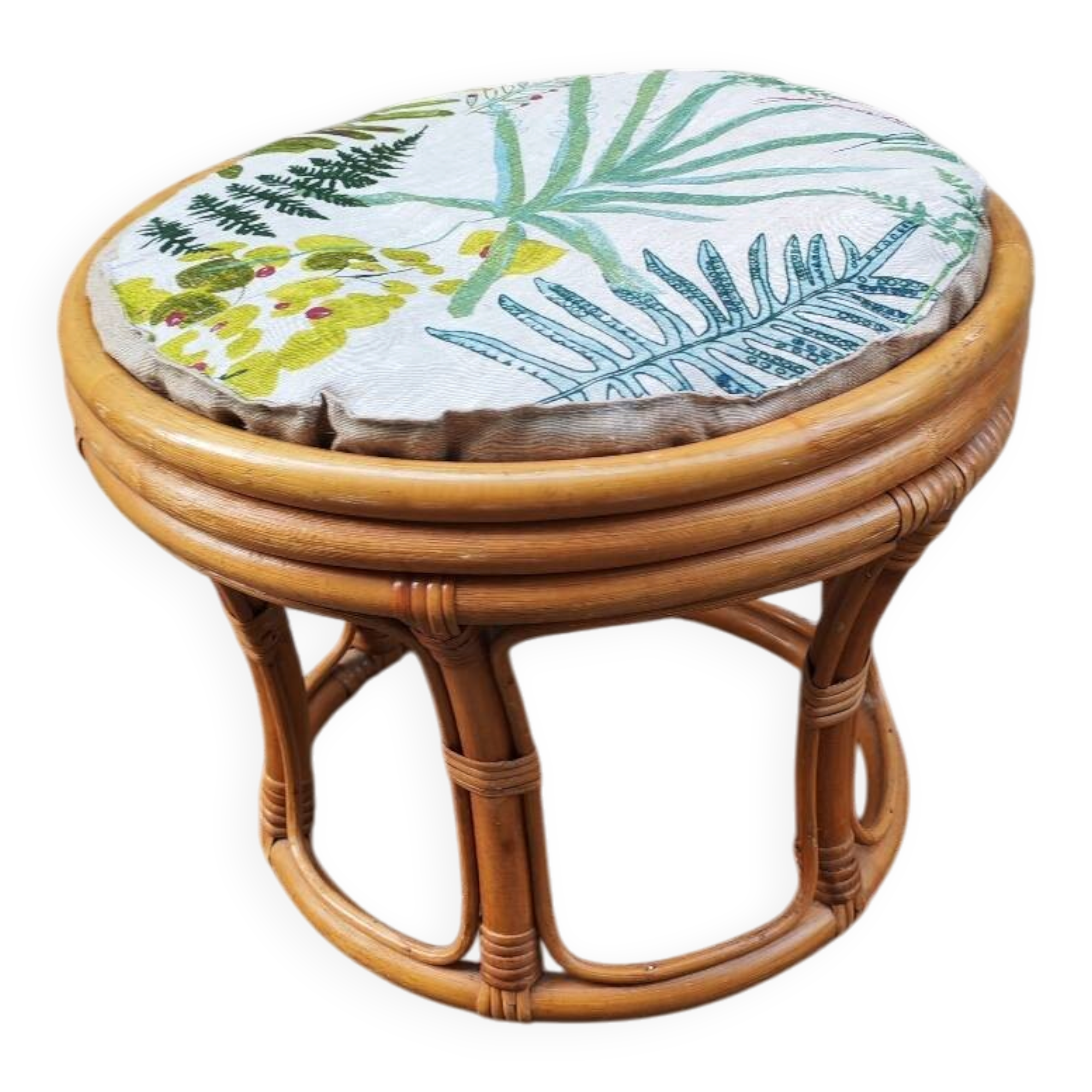 Vintage bamboo pouf