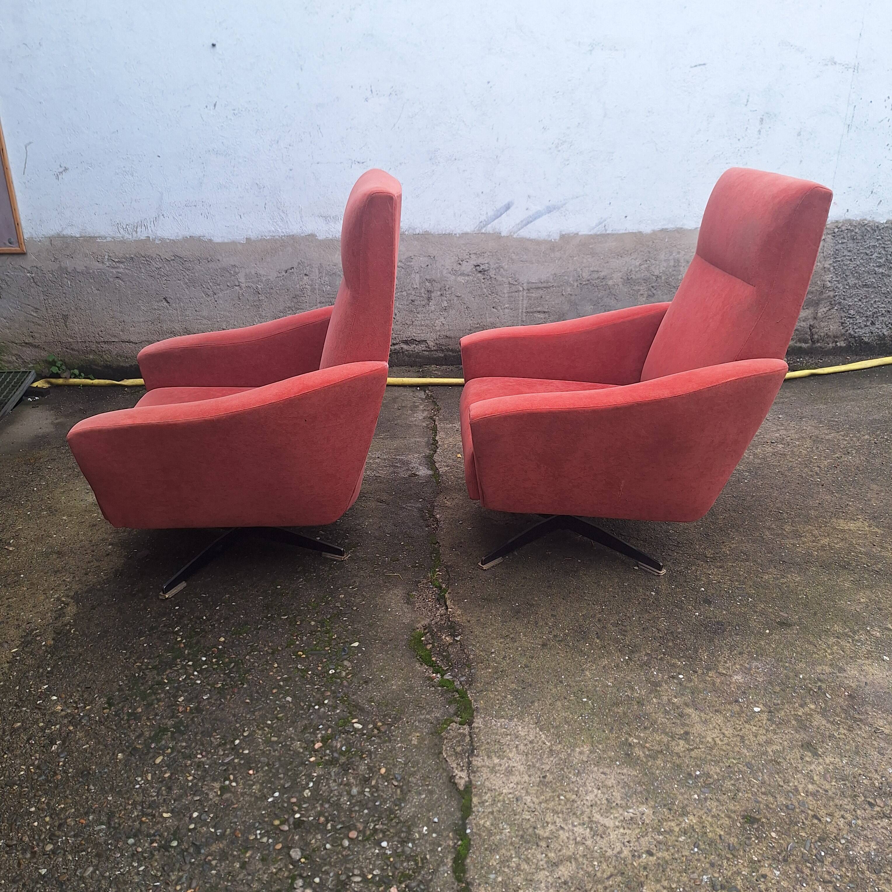 Vintage 1970s armchair, a pair