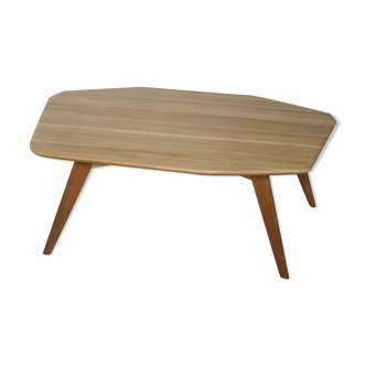 Asymmetrical oak coffee table