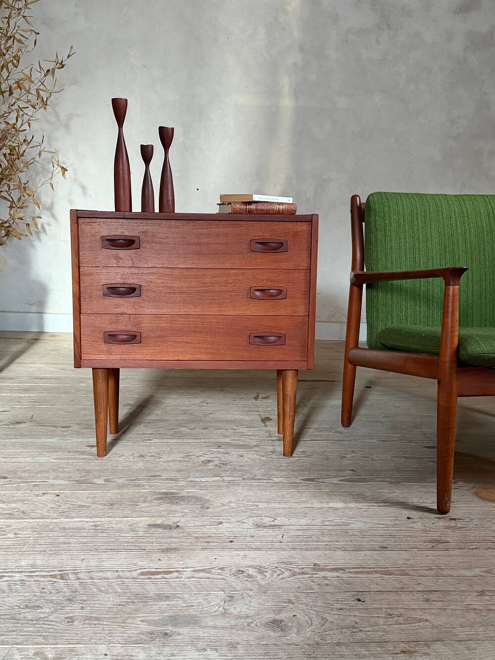 Vintage Scandinavian teak chest of drawers