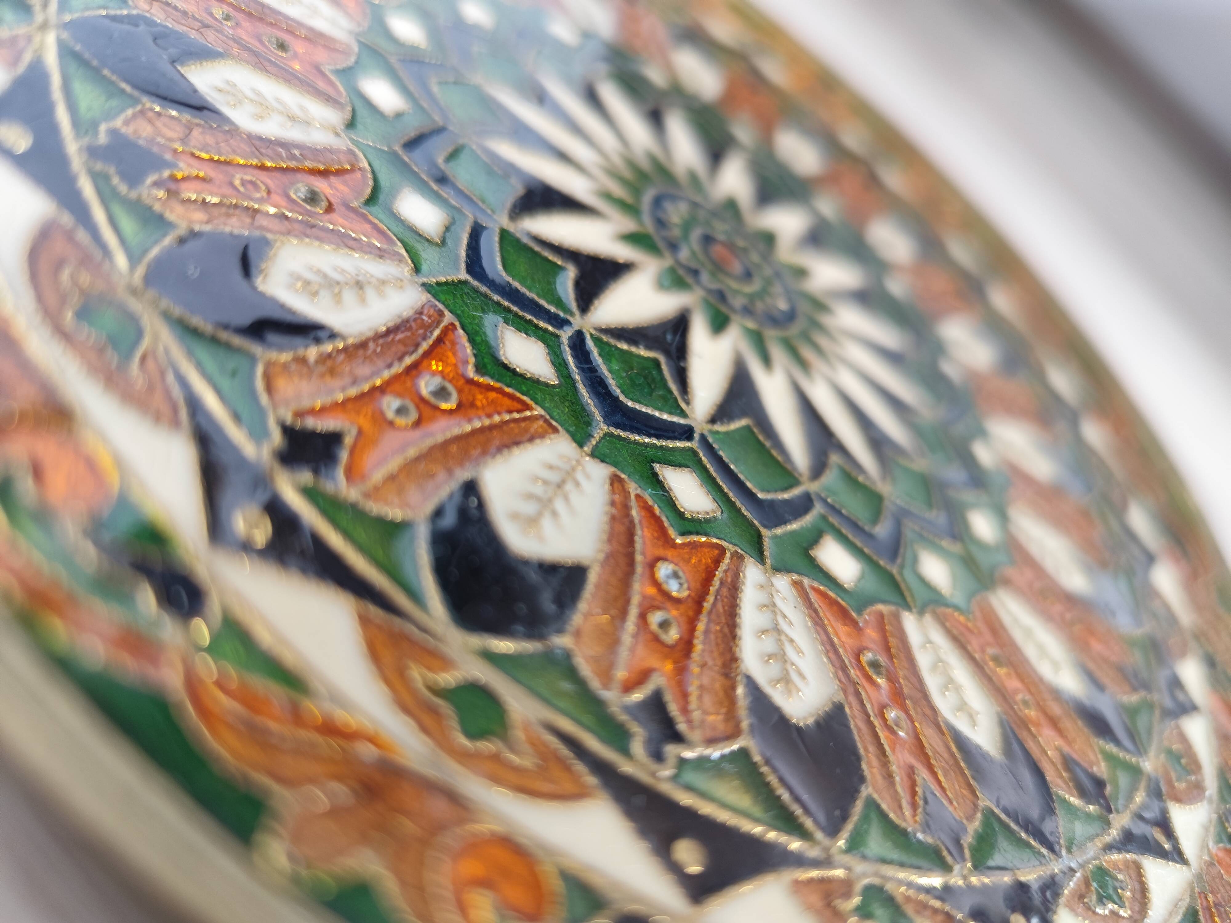 Vintage French decorative plate in brass and mosaic enamel.