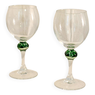 Pair of wine glasses, detail of Clichy glass. Green, 1970 - 15 X 6 cm