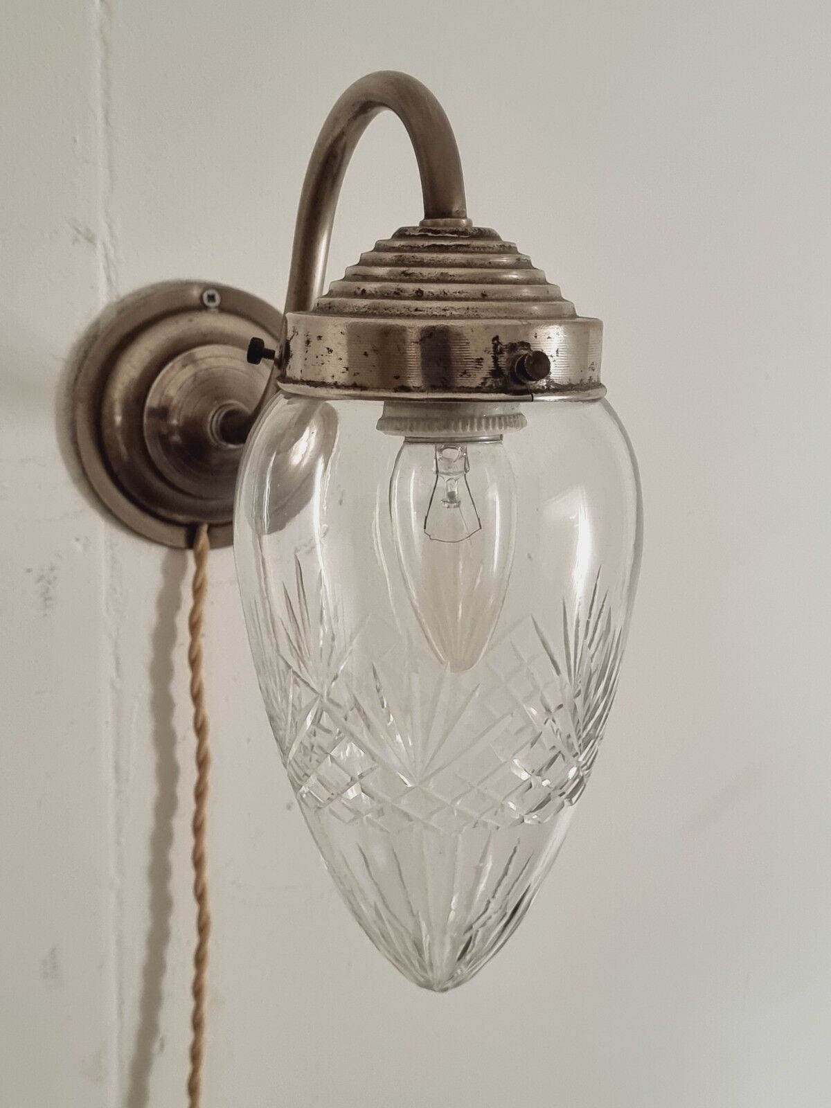 Art deco wall lamp from france