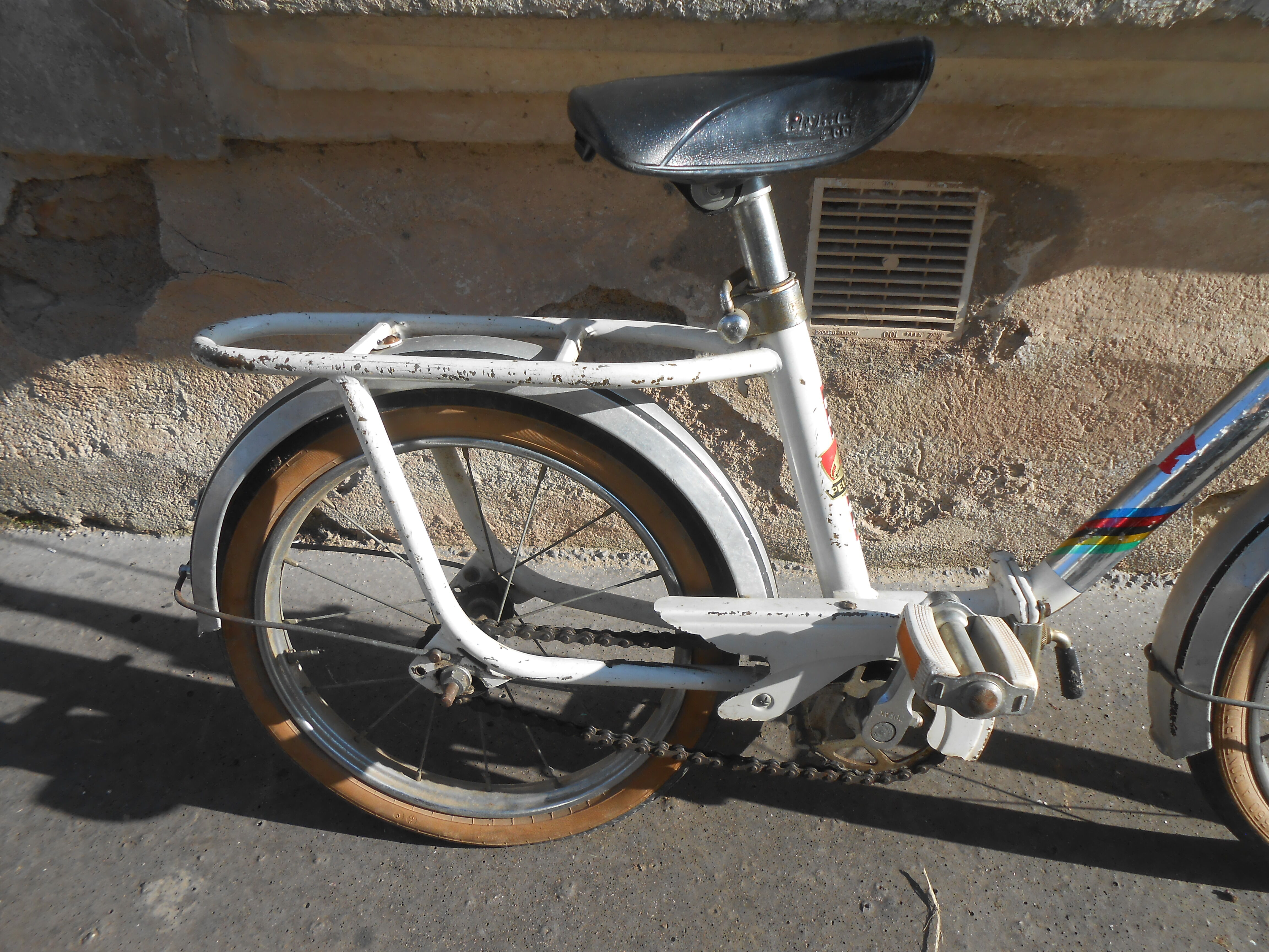 Vélo enfant Peugeot pliable vintage