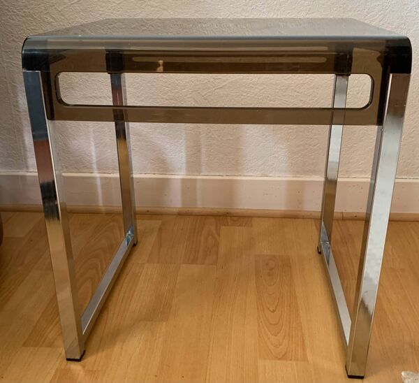 Table de chevet table d’appoint