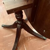 Old removable table