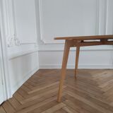 Table pieds compas