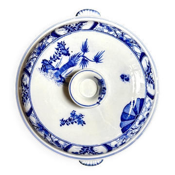Average soup tureen Creil & Montereau in blue ironstone, service "Japan"