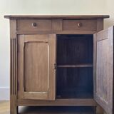 Buffet parisien ou meuble de rangement ancien à 2 portes en bois massif