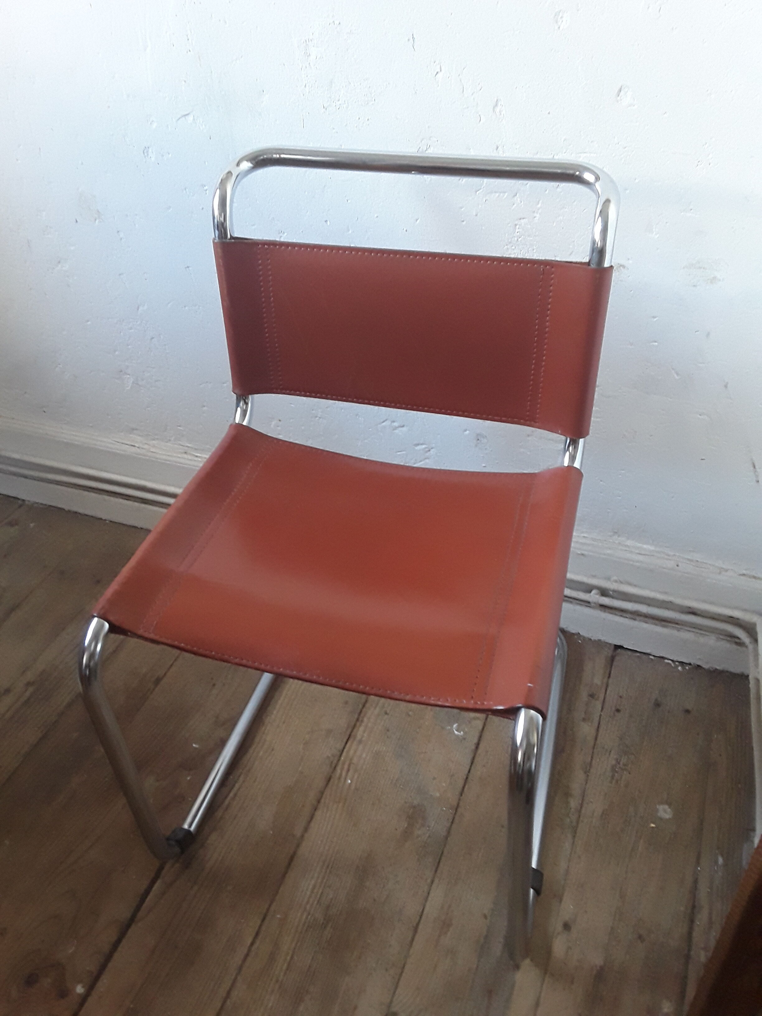 Cantilever chairs