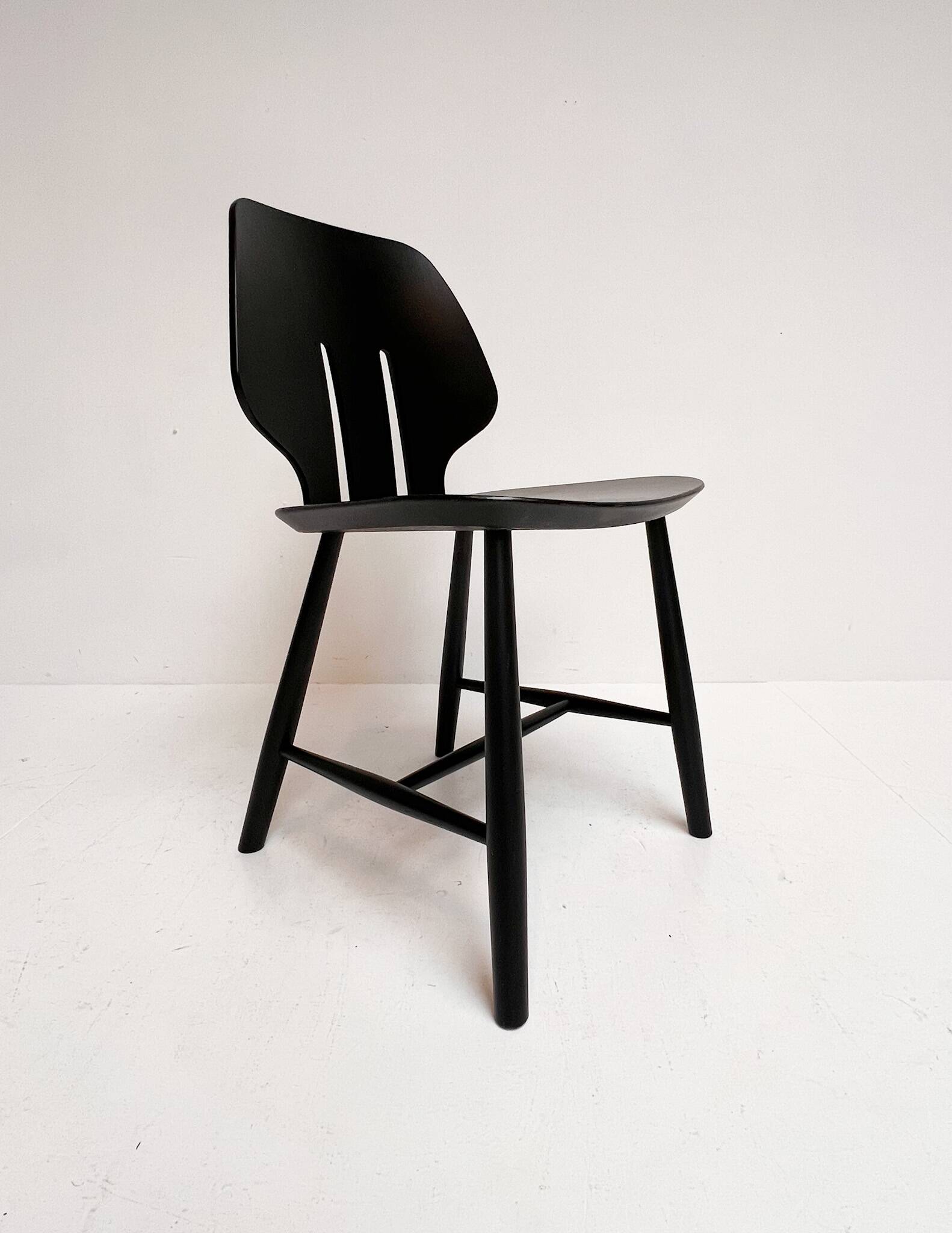 Chaise Ejvind Johansson J67 pour FDB Mobler (à l'unité), années 1970