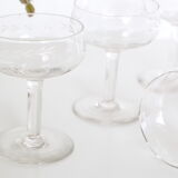Set of 5 chiseled glass champagne cups