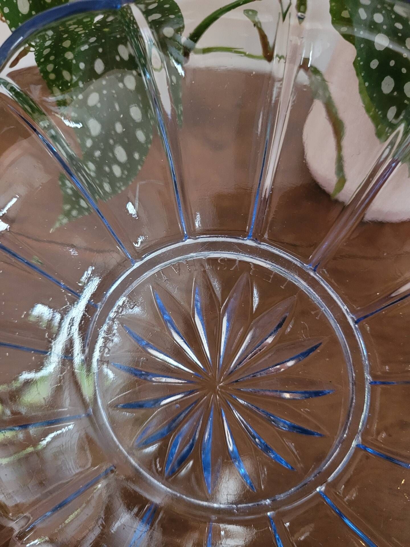 Round blue glass plate