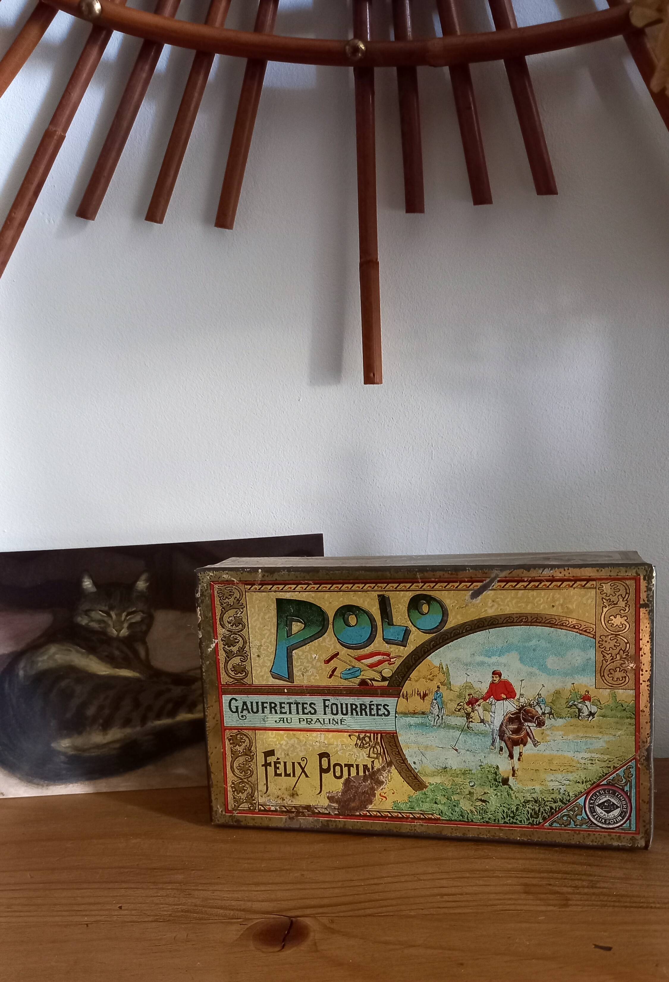 Polo Félix Potin lithographed tin box - Antique collectible tin box