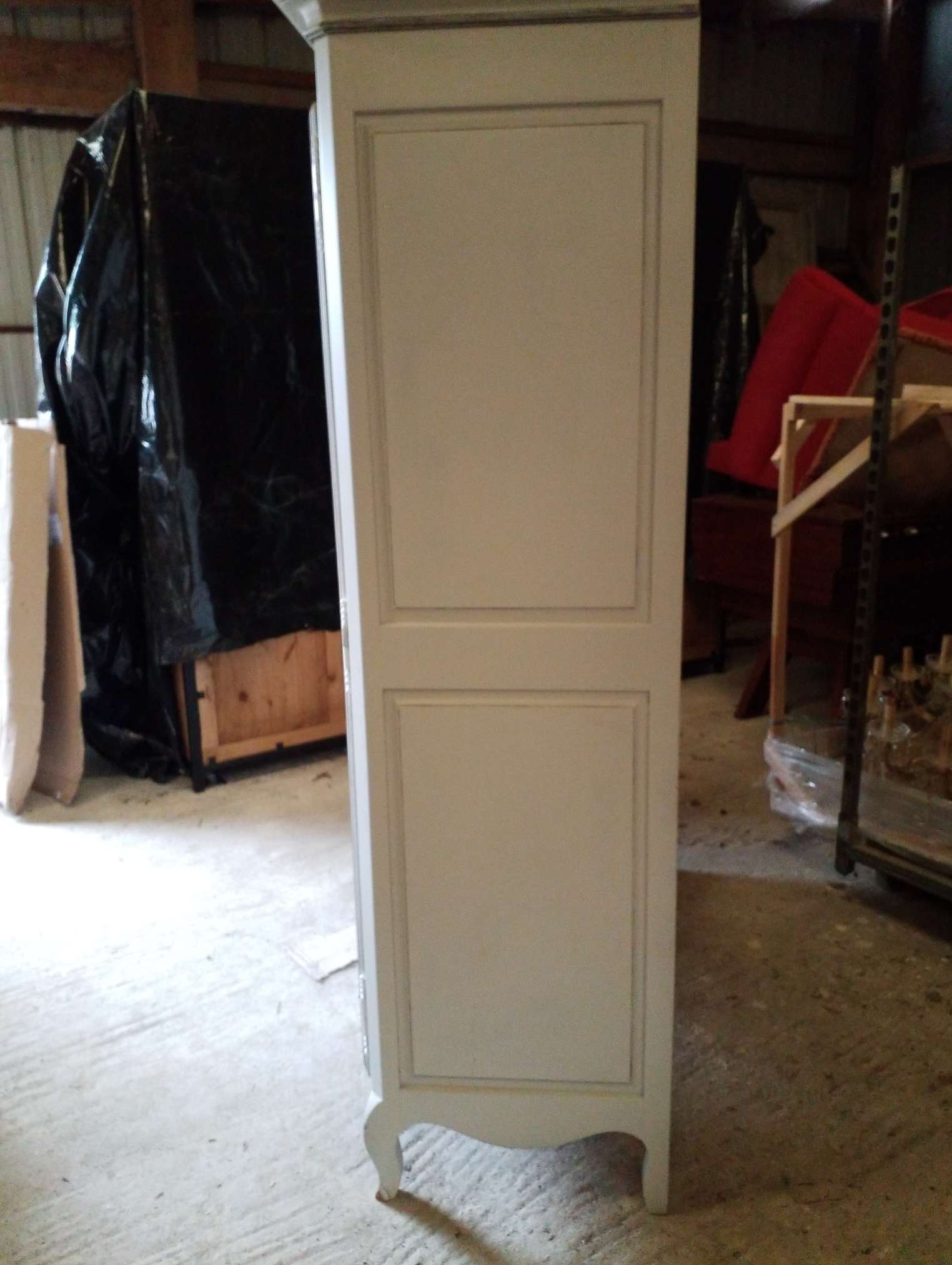 Armoire