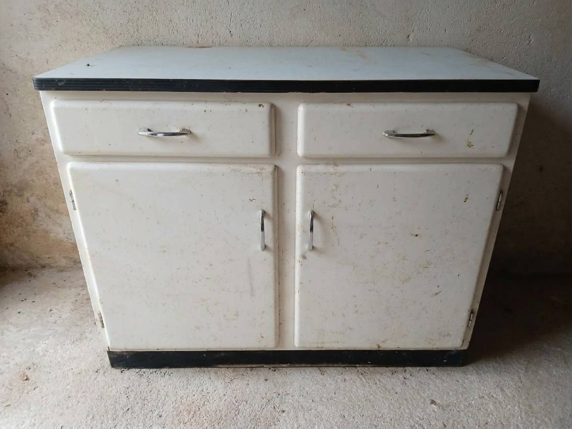 Small Vintage Kitchen Buffet 50s/60s - Retro White and Black
