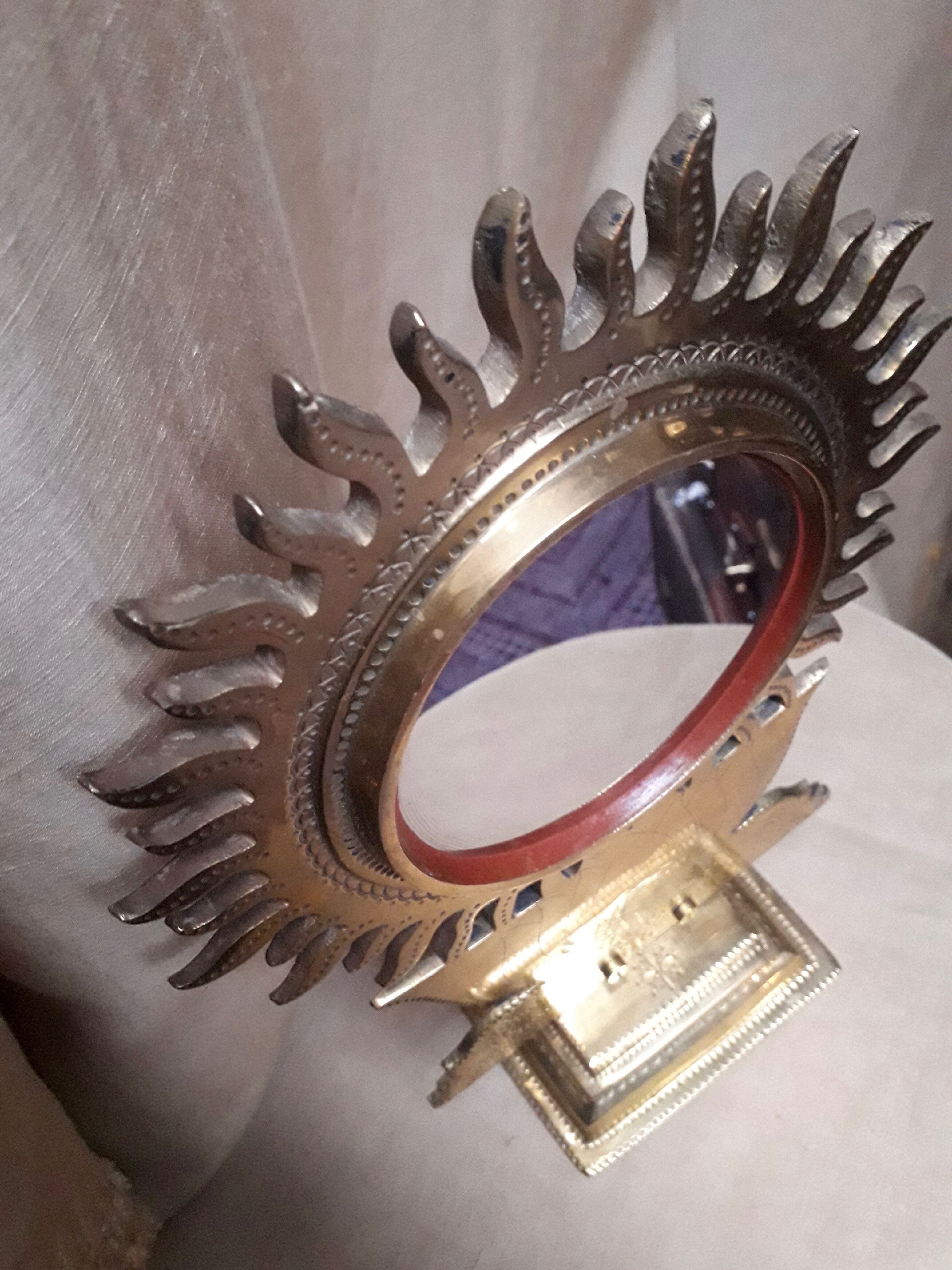 Miroir magique AranMula Kannadi du Kerala Lotus soleil 20x31cm