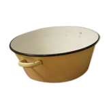 Vintage basin in enamelled sheet metal