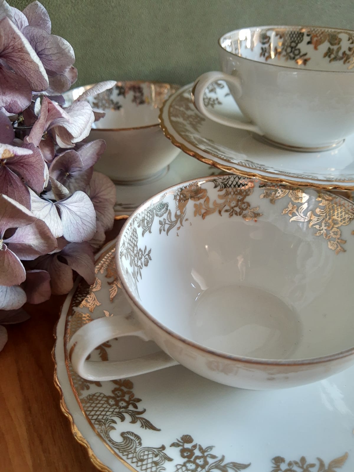 Ensemble service à café 5 tasses et sous tasses Porcelaine de Luxe ADP France