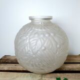 Art Deco vase floral decoration