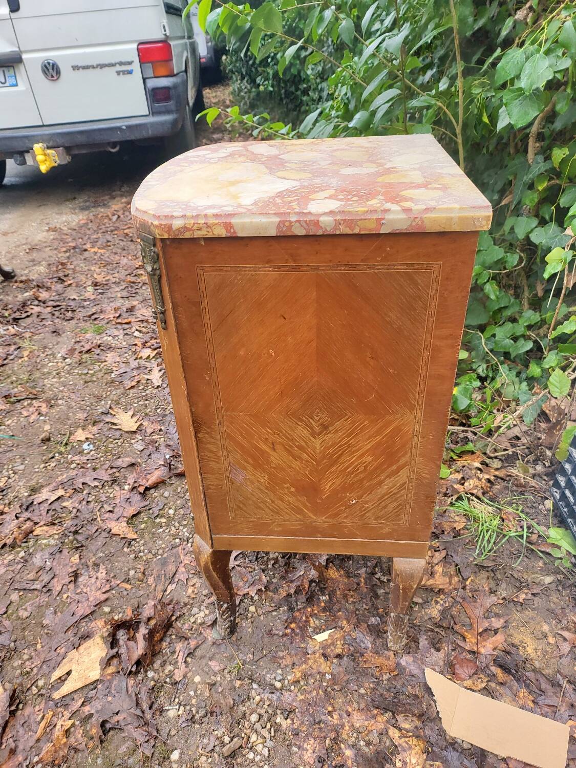Antique side table in marquetry wood with a marble top – late 11th century