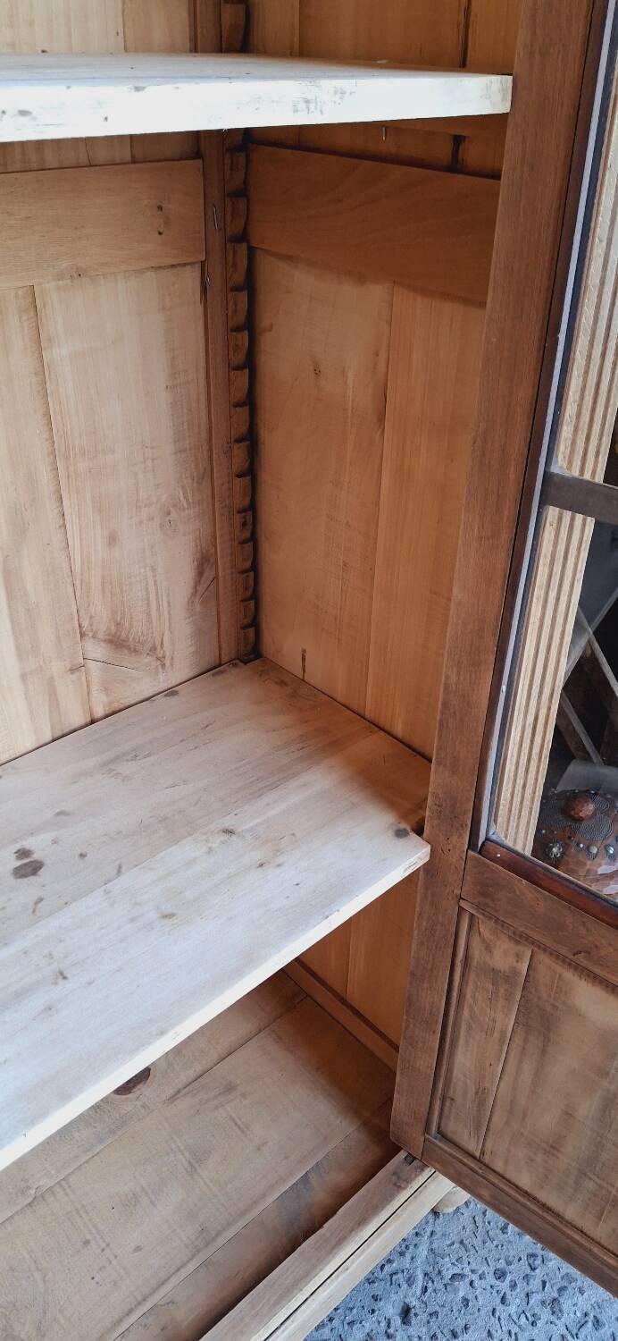 Vitrine ancienne