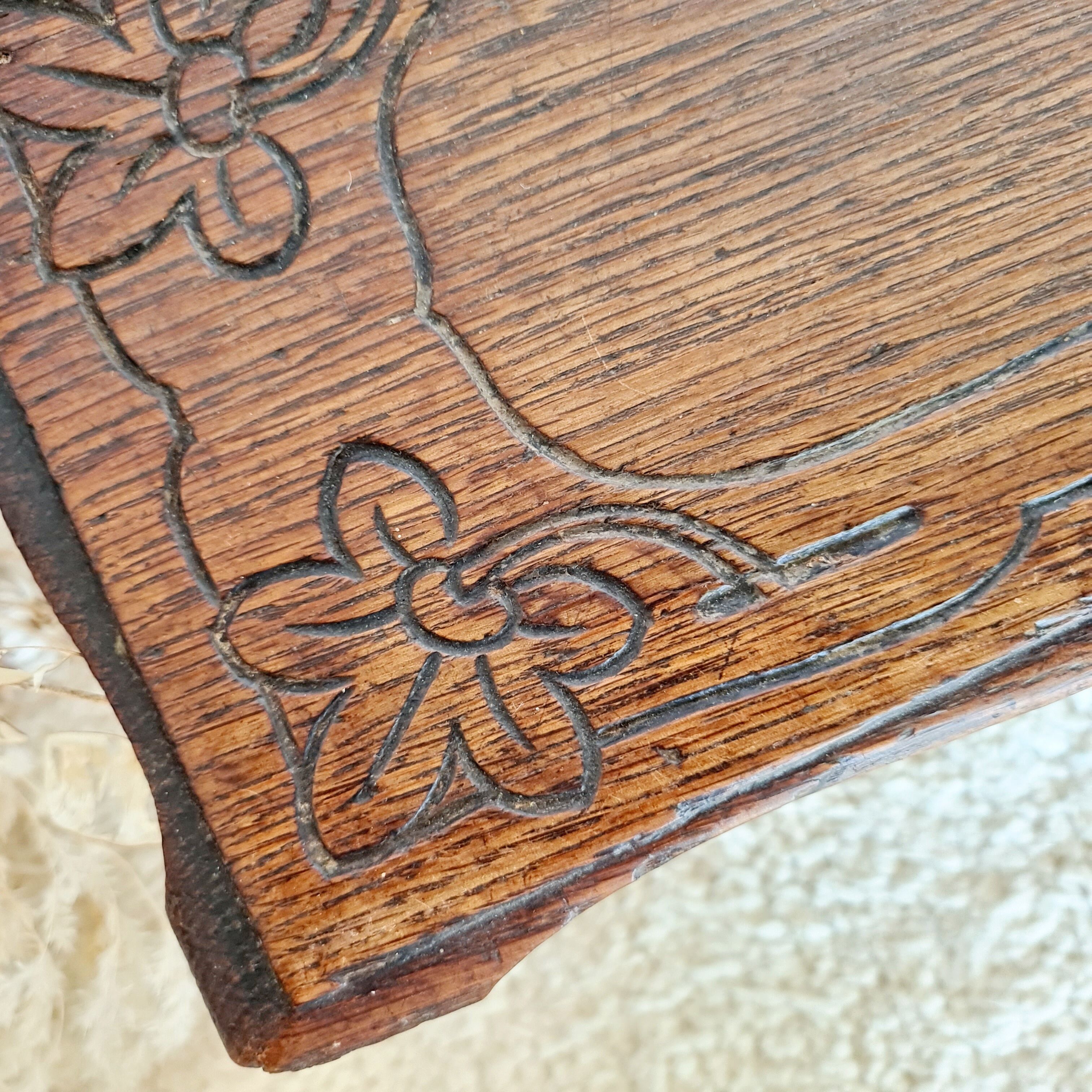 Antique stool bench carved Louvre stores